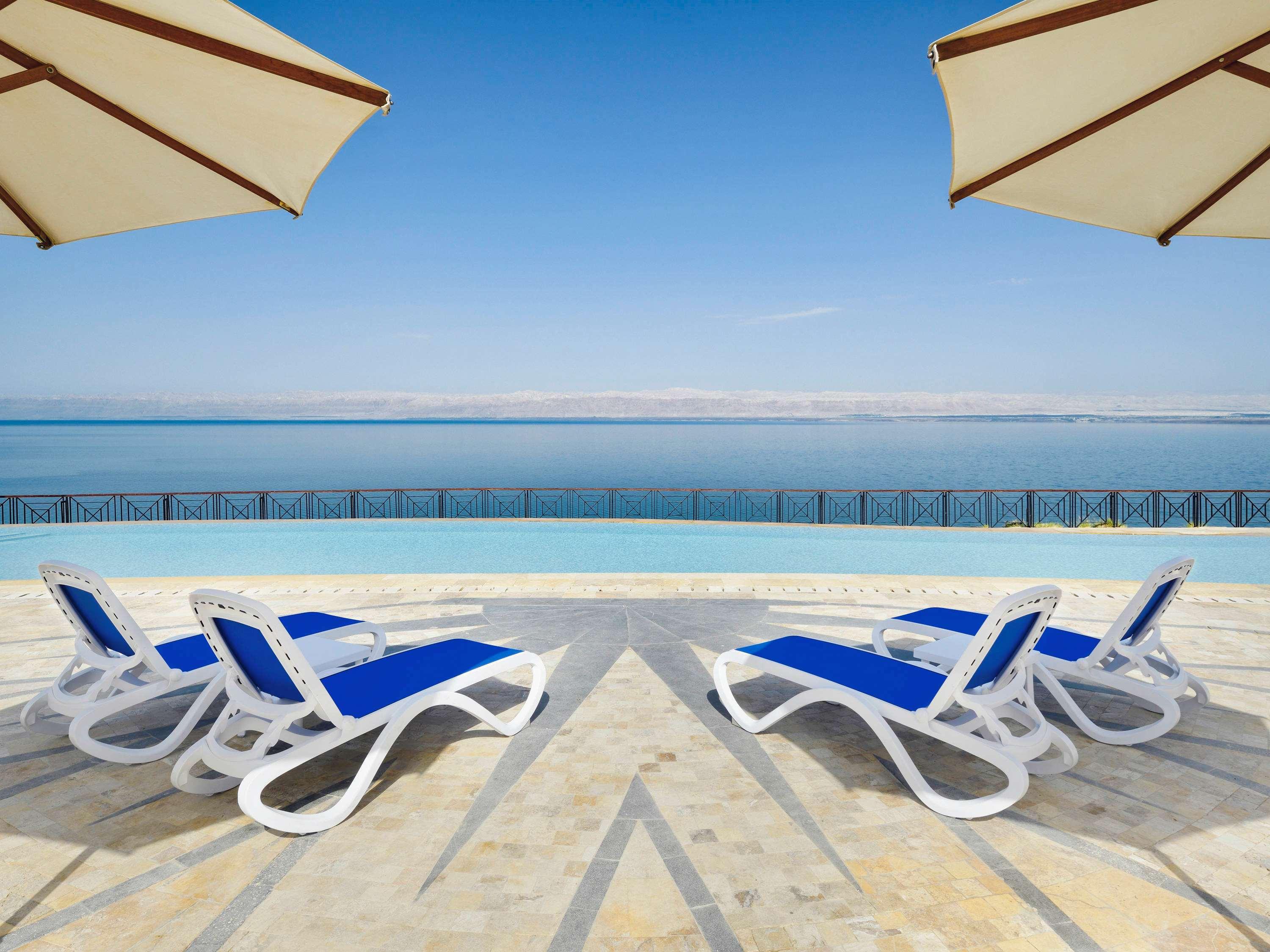 Moevenpick & Dead Sea Complex Sweimeh