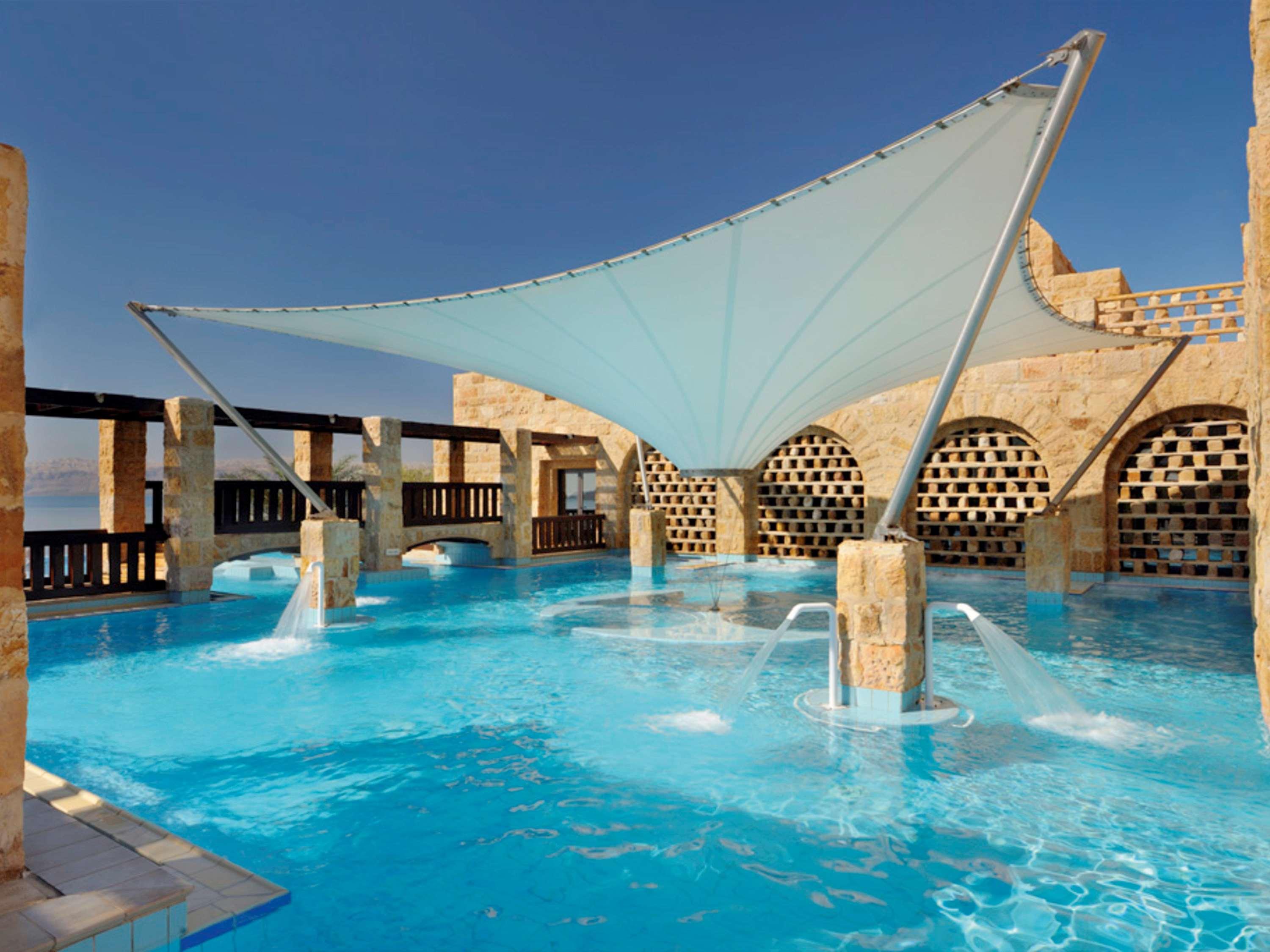 Moevenpick & Dead Sea Complex