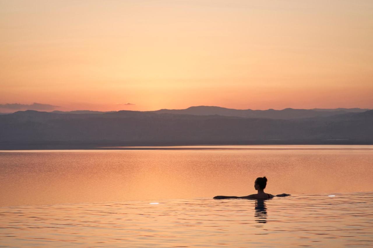 Moevenpick & Dead Sea 5* Sweimeh